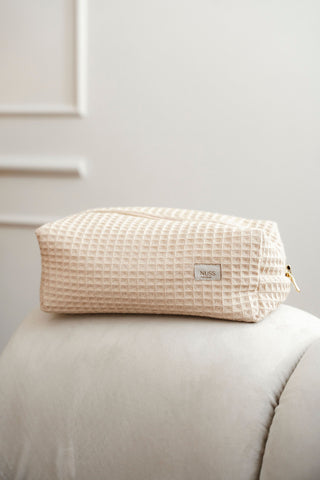 bēšs kosmētikas maks